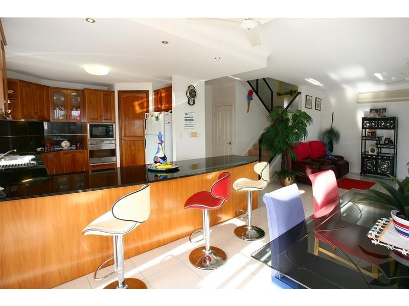 42A Montevideo Drive, Clear Island Waters QLD 4226