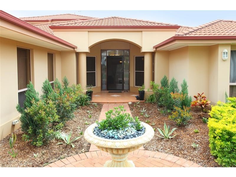 50 Mornington Terrace, Robina QLD 4226