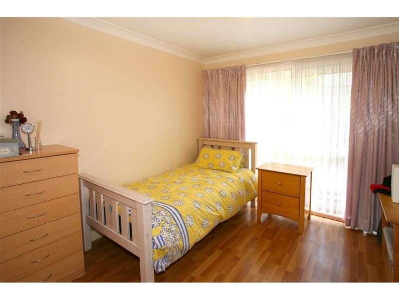 Clear Island Waters QLD 4226