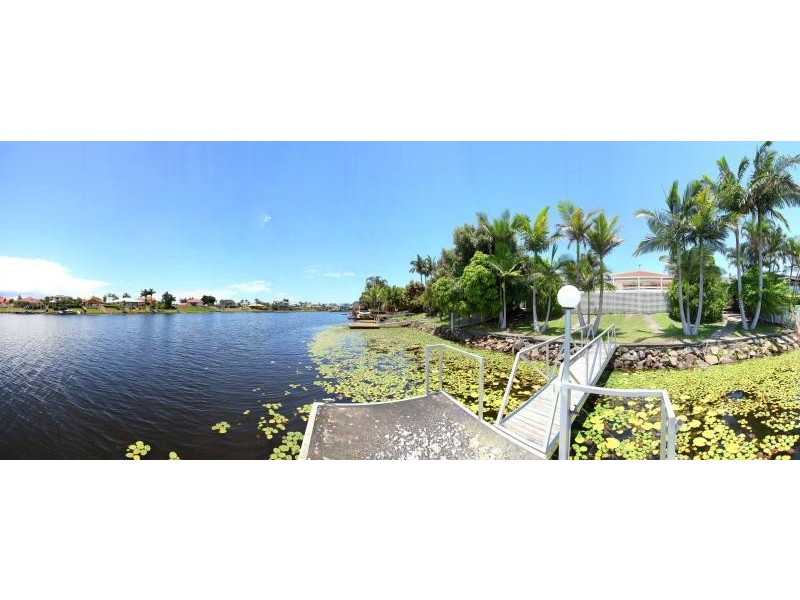 13 Montevideo Drive, Clear Island Waters QLD 4226