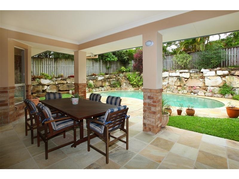 11 Mornington Terrace, Robina QLD 4226