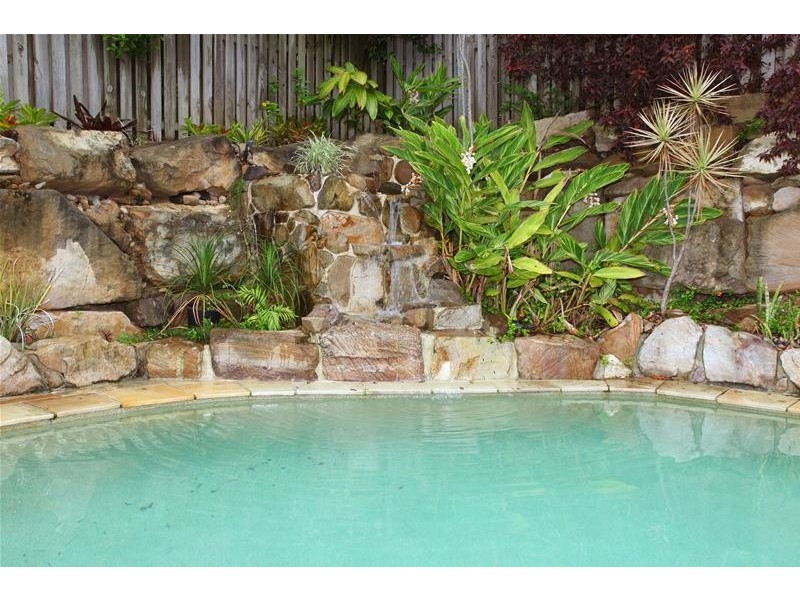 11 Mornington Terrace, Robina QLD 4226