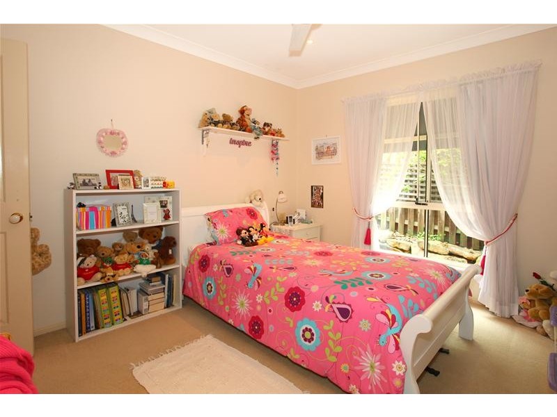 11 Mornington Terrace, Robina QLD 4226