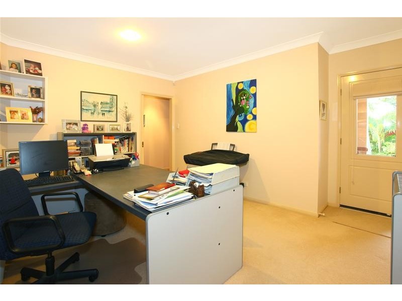 11 Mornington Terrace, Robina QLD 4226