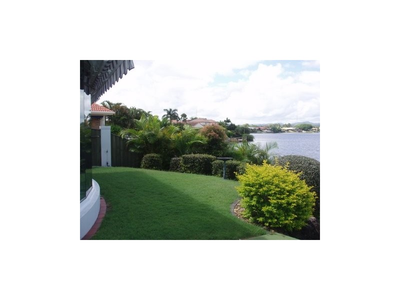 112 Port Jackson Boulevard, Clear Island Waters QLD 4226