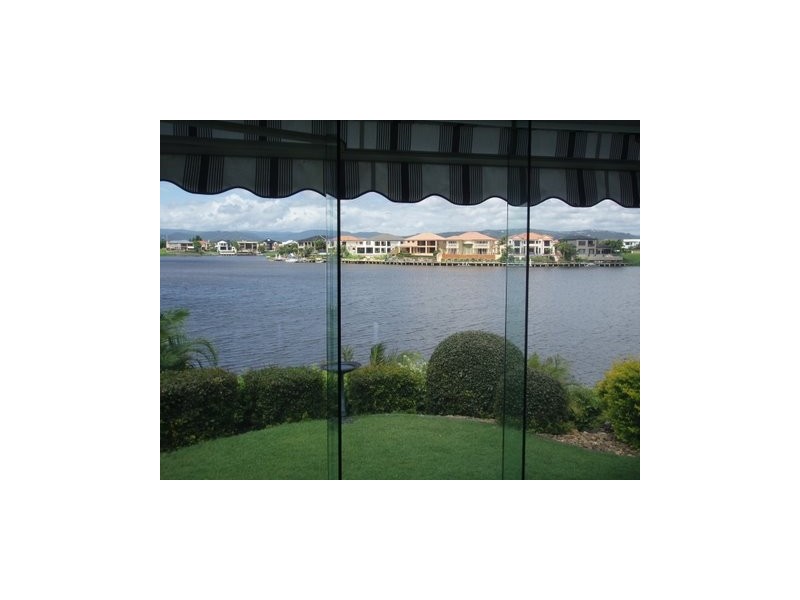 112 Port Jackson Boulevard, Clear Island Waters QLD 4226