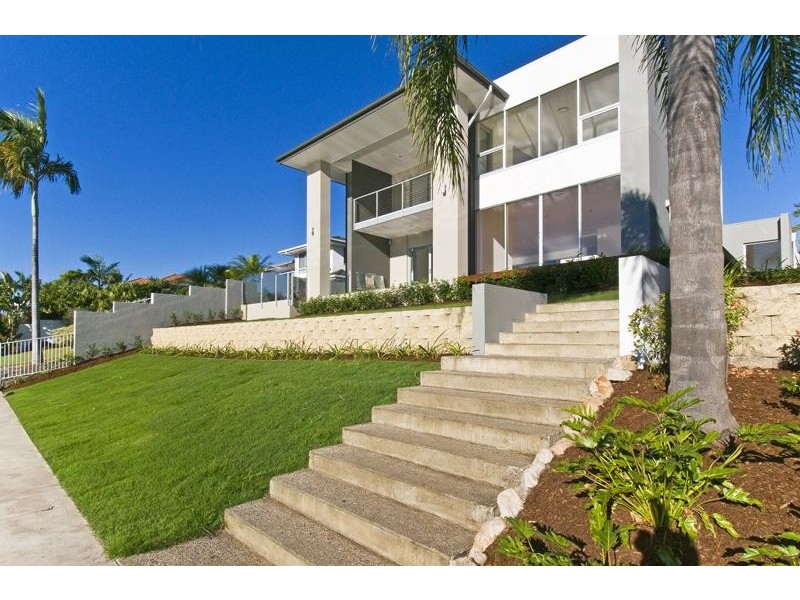 37 Martinique Way, Clear Island Waters QLD 4226
