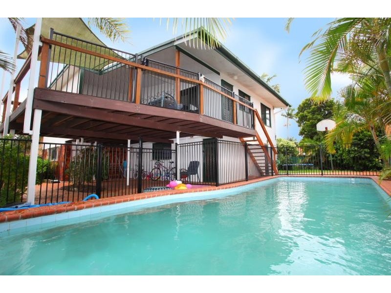 24 Key West, Broadbeach Waters QLD 4218