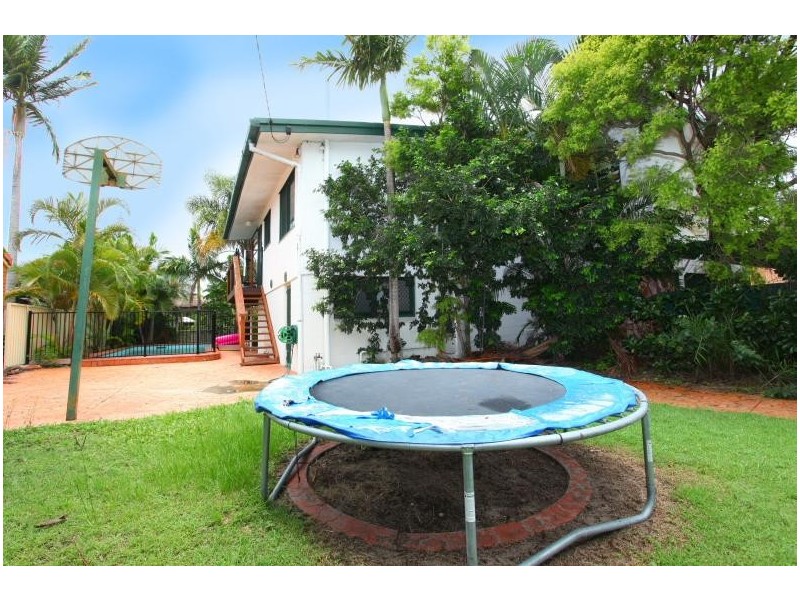 24 Key West, Broadbeach Waters QLD 4218