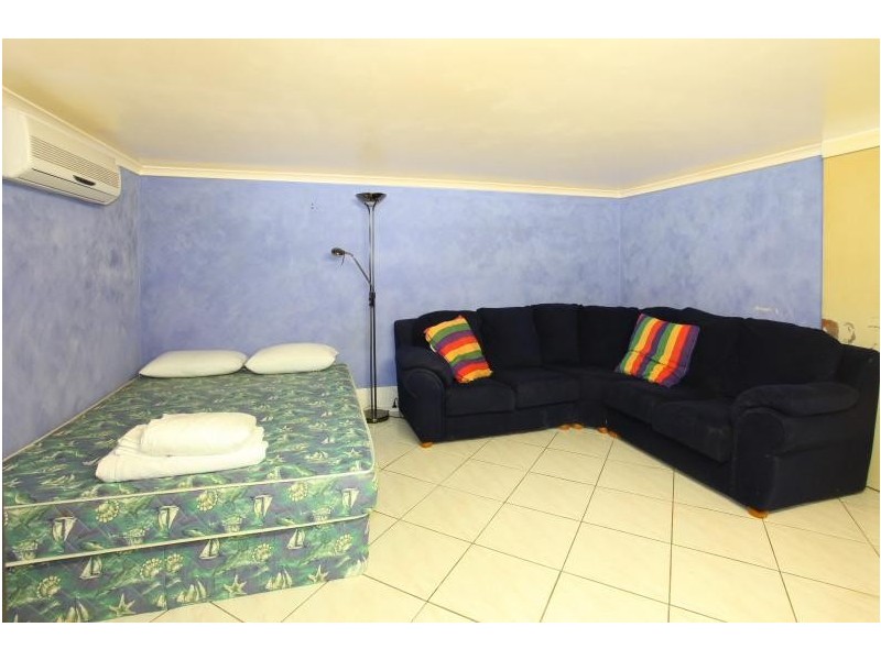 24 Key West, Broadbeach Waters QLD 4218