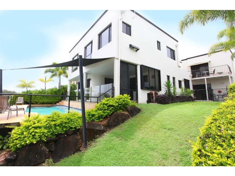 9 Malvern Place, Robina QLD 4226