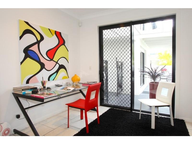 9 Malvern Place, Robina QLD 4226