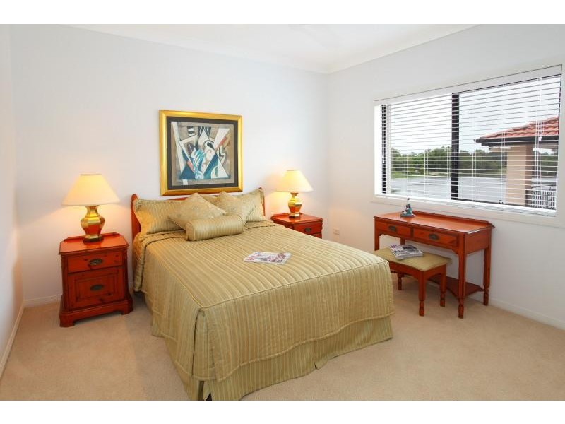 9 Malvern Place, Robina QLD 4226