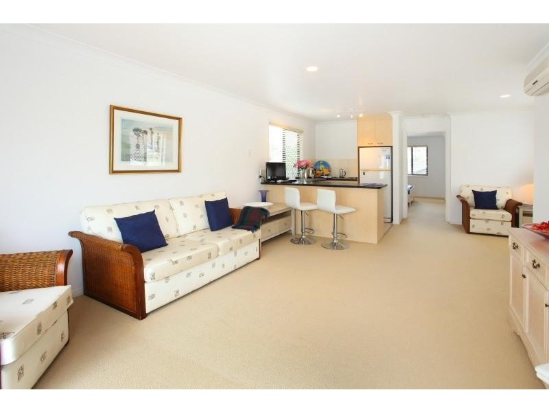 9 Malvern Place, Robina QLD 4226