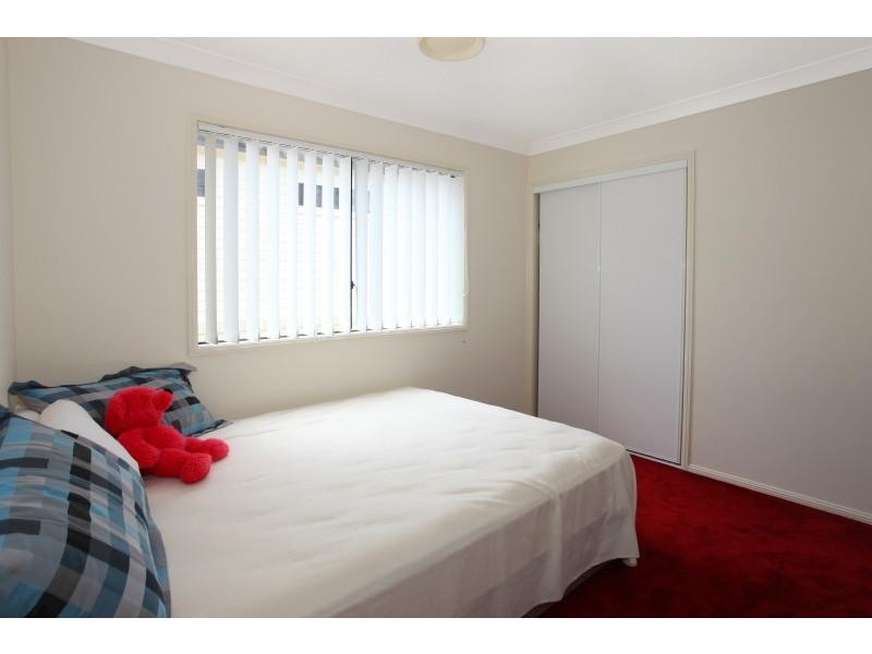 14 Waimea Drive, Varsity Lakes QLD 4227