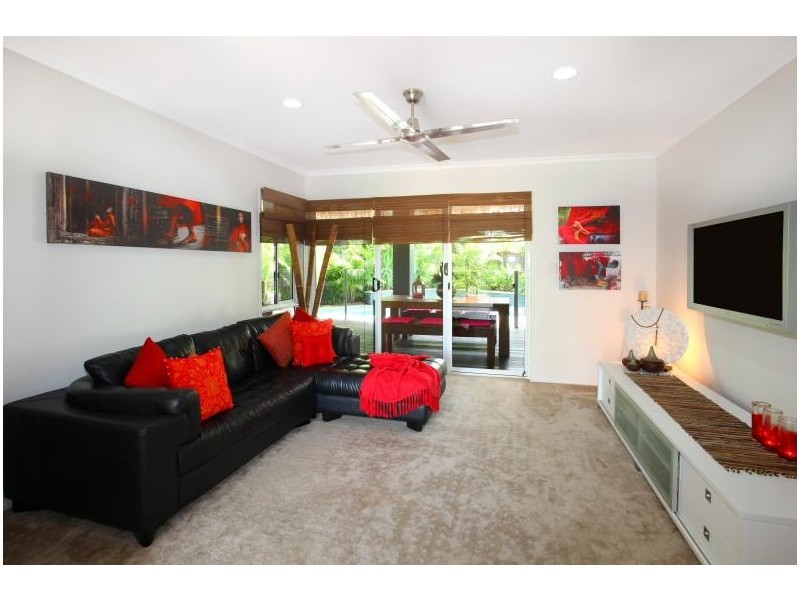 10 Vaucluse Place, Robina QLD 4226