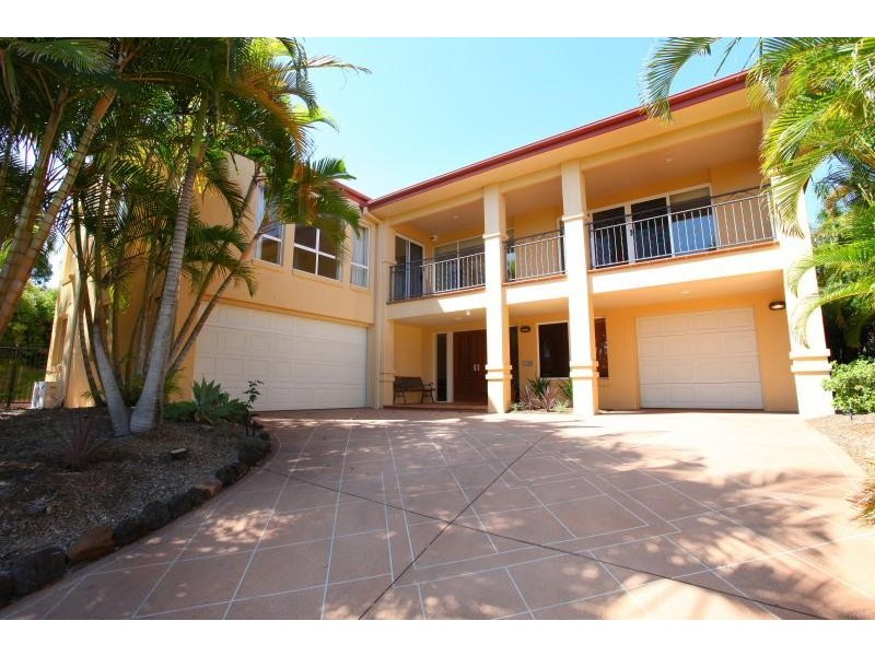 9 Edithvale Court, Robina QLD 4226