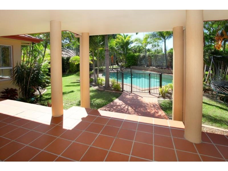 9 Edithvale Court, Robina QLD 4226