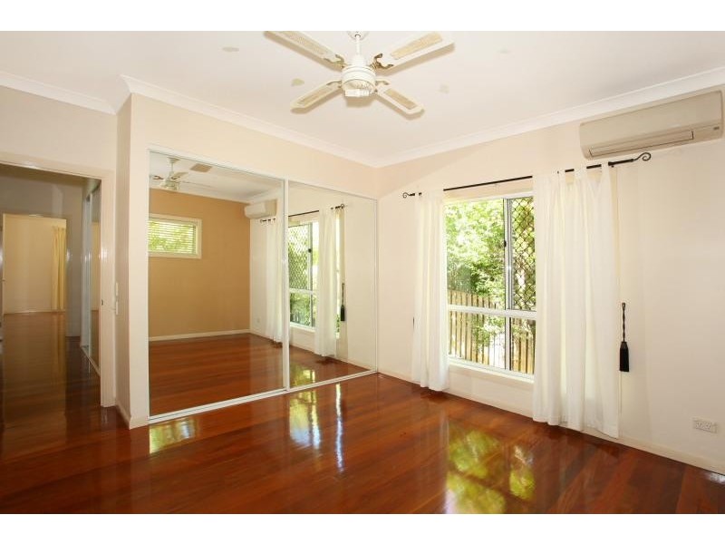 9 Edithvale Court, Robina QLD 4226