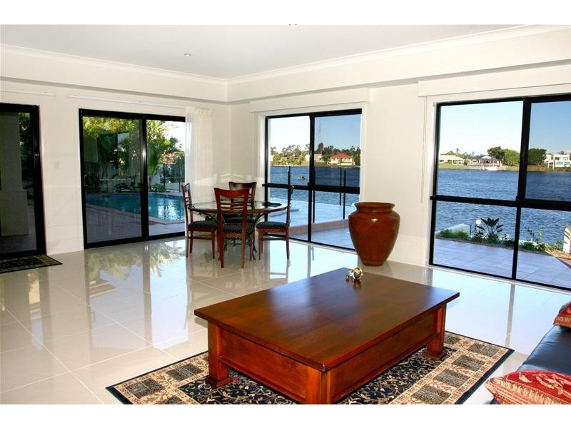 28 Clear Water Bay Avenue, Clear Island Waters QLD 4226