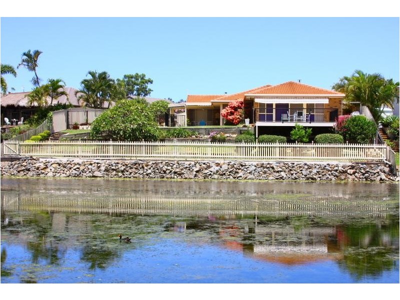 13 Vaucluse Place, Robina QLD 4226