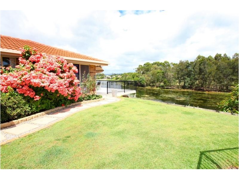 13 Vaucluse Place, Robina QLD 4226