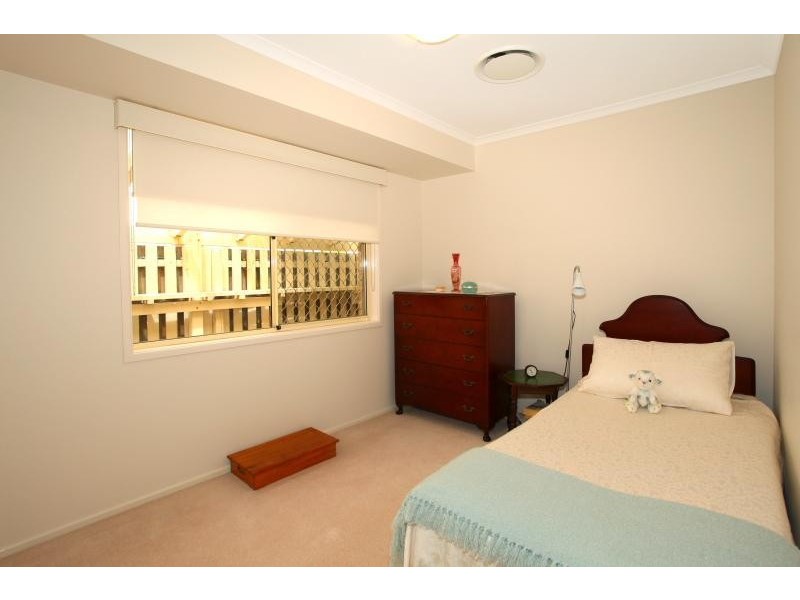 13 Vaucluse Place, Robina QLD 4226