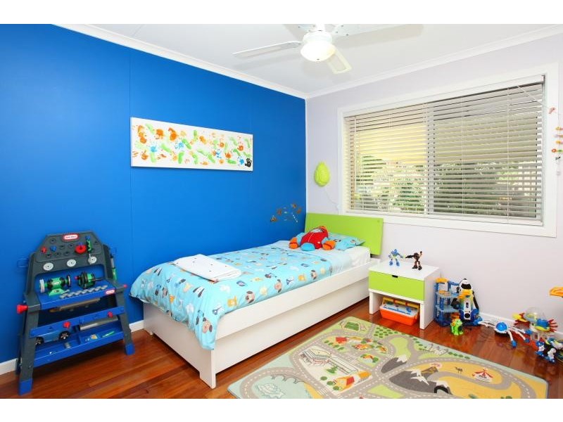 11 Tawarri Crescent, Burleigh Heads QLD 4220