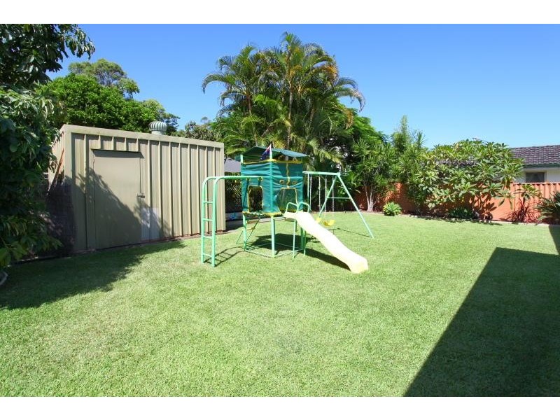 11 Tawarri Crescent, Burleigh Heads QLD 4220