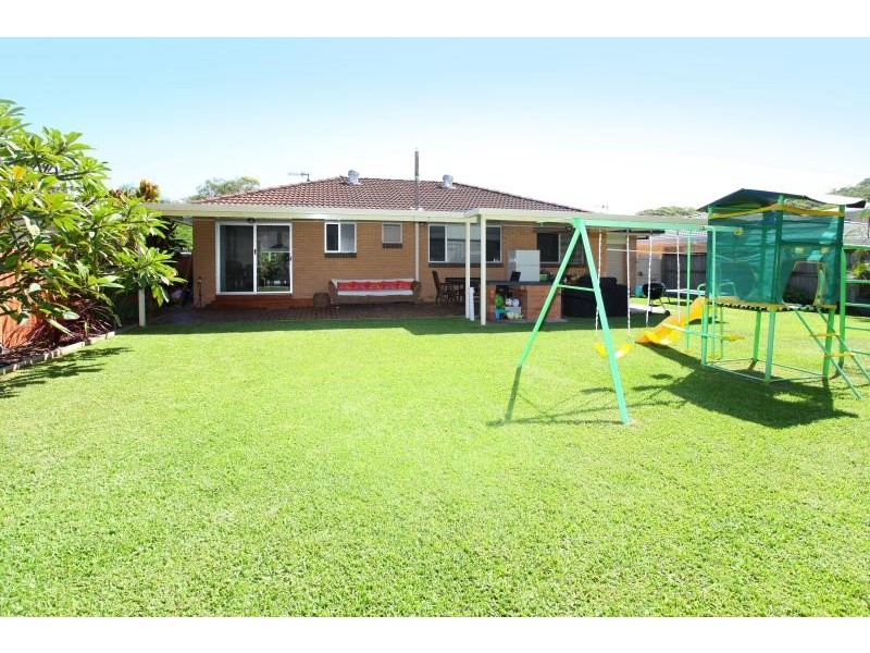 11 Tawarri Crescent, Burleigh Heads QLD 4220