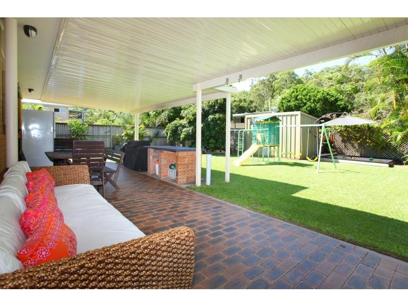 11 Tawarri Crescent, Burleigh Heads QLD 4220