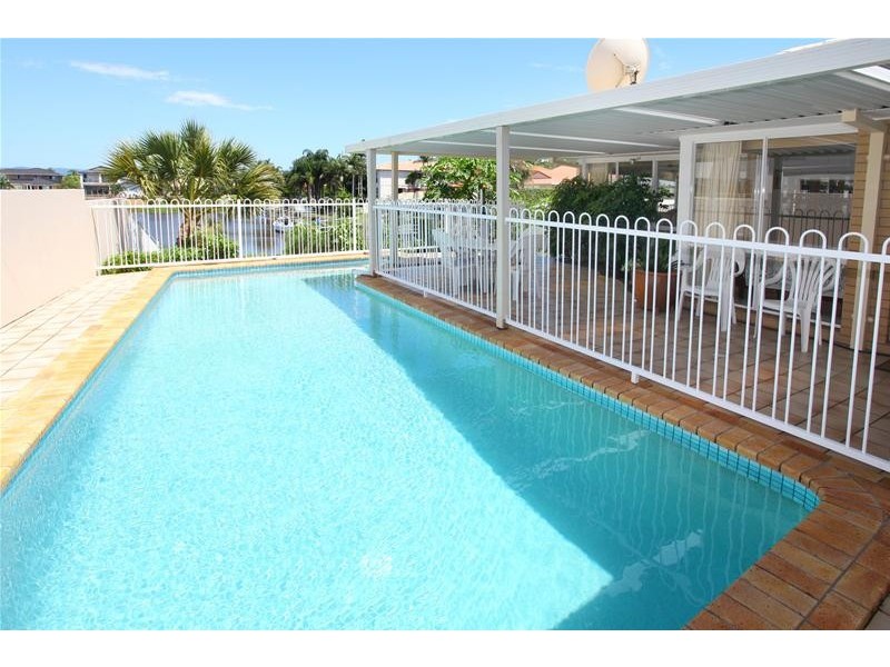 5 Key Biscayne, Clear Island Waters QLD 4226