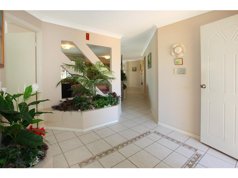 5 Key Biscayne, Clear Island Waters QLD 4226