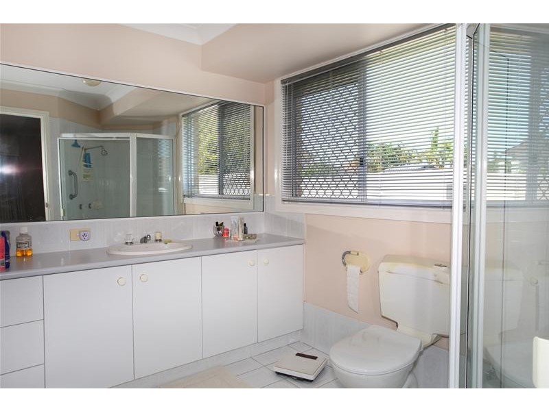 5 Key Biscayne, Clear Island Waters QLD 4226