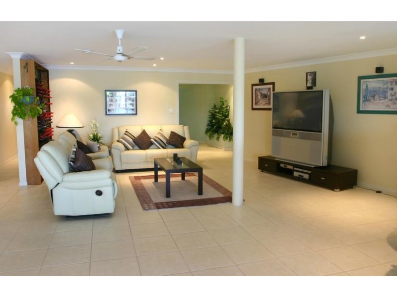 59 Montevideo, Clear Island Waters QLD 4226
