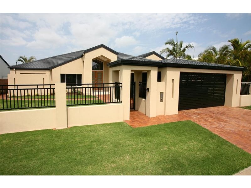 114 Port Jackson Boulevard, Clear Island Waters QLD 4226