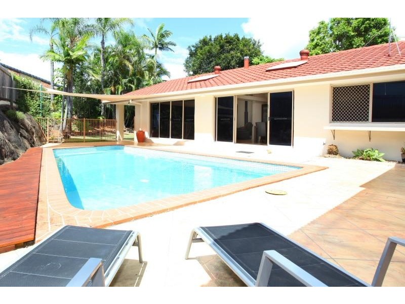 41 Huntingdale Crescent, Robina QLD 4226