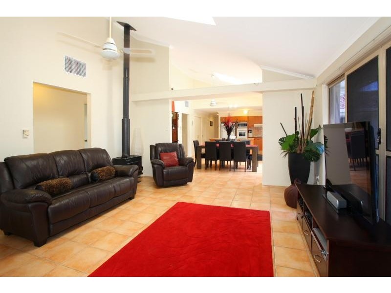 41 Huntingdale Crescent, Robina QLD 4226