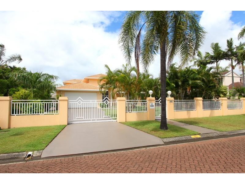 31 Kirralee Drive, Robina QLD 4226
