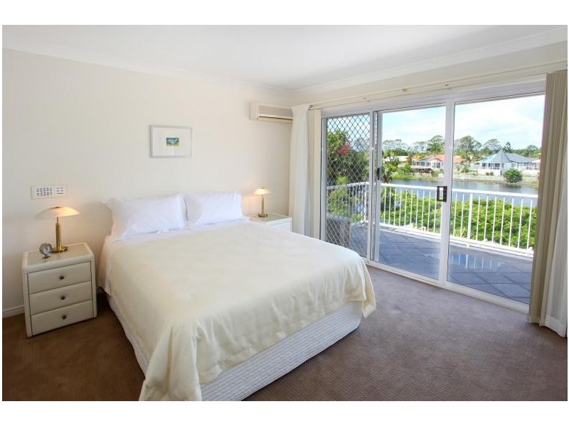 31 Kirralee Drive, Robina QLD 4226