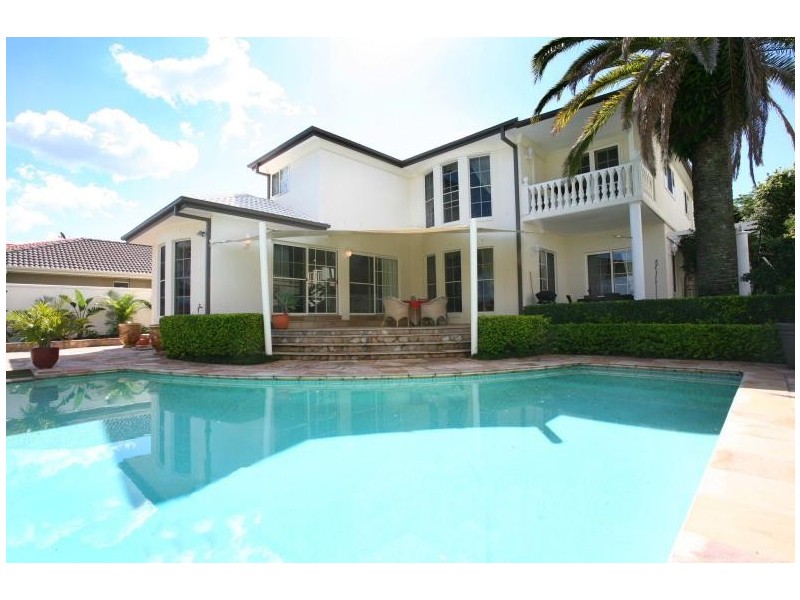58 Bollard Circuit, Clear Island Waters QLD 4226