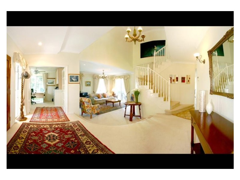 58 Bollard Circuit, Clear Island Waters QLD 4226