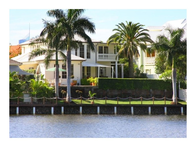 58 Bollard Circuit, Clear Island Waters QLD 4226
