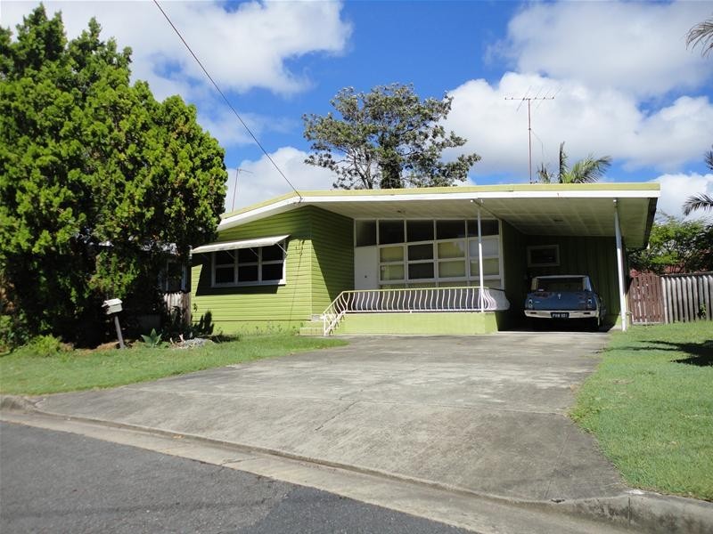 6 Star Avenue, Mermaid Beach QLD 4218