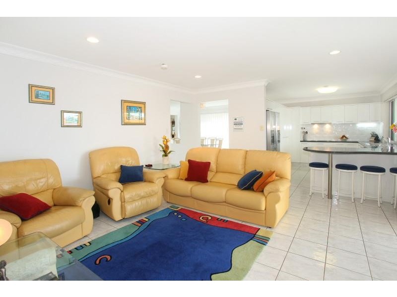 27 Cayman Drive, Clear Island Waters QLD 4226