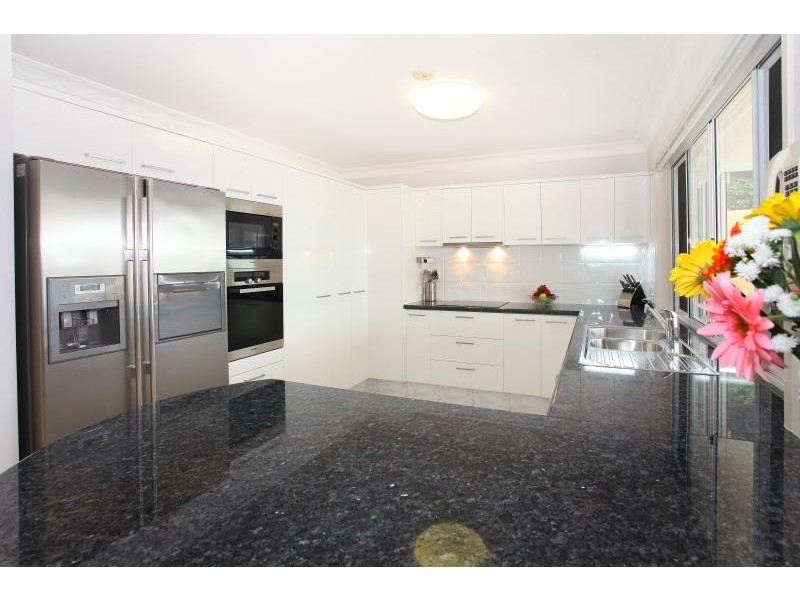 27 Cayman Drive, Clear Island Waters QLD 4226