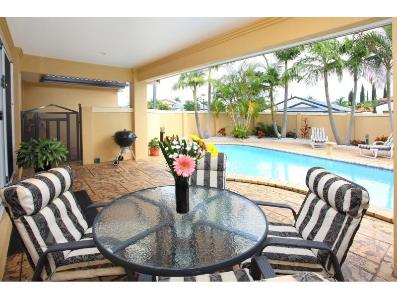 27 Cayman Drive, Clear Island Waters QLD 4226