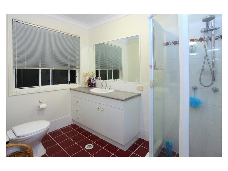 6 Stillwater Crescent, Robina QLD 4226