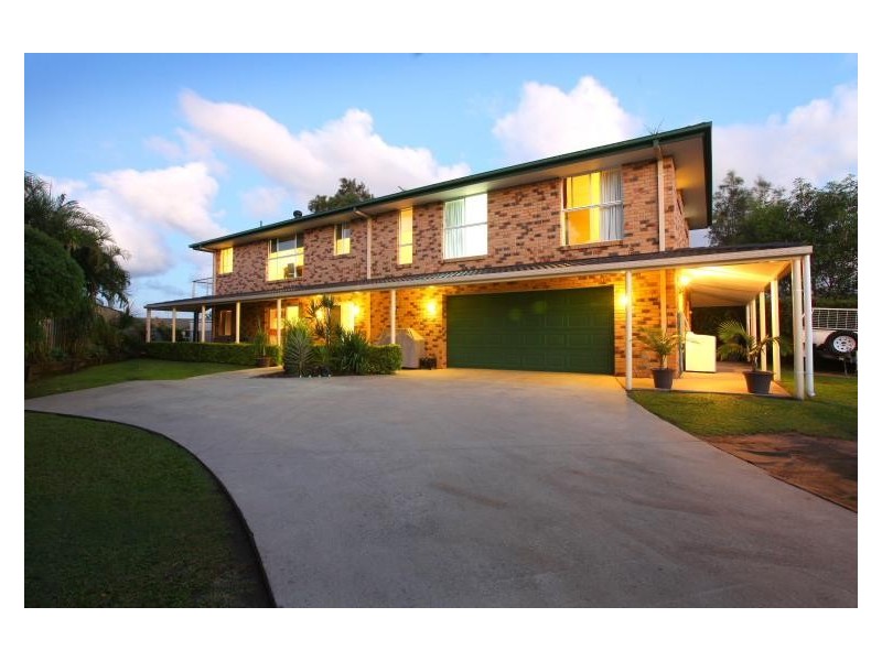 6 Stillwater Crescent, Robina QLD 4226