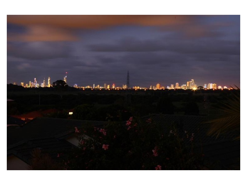 6 Stillwater Crescent, Robina QLD 4226